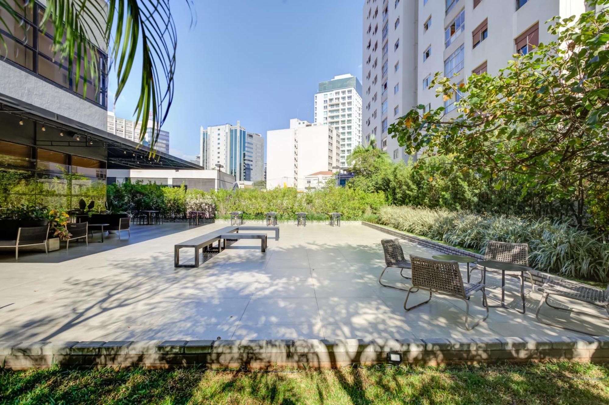 Radisson Sao Paulo Paulista Hotel Kültér fotó The rooftop garden